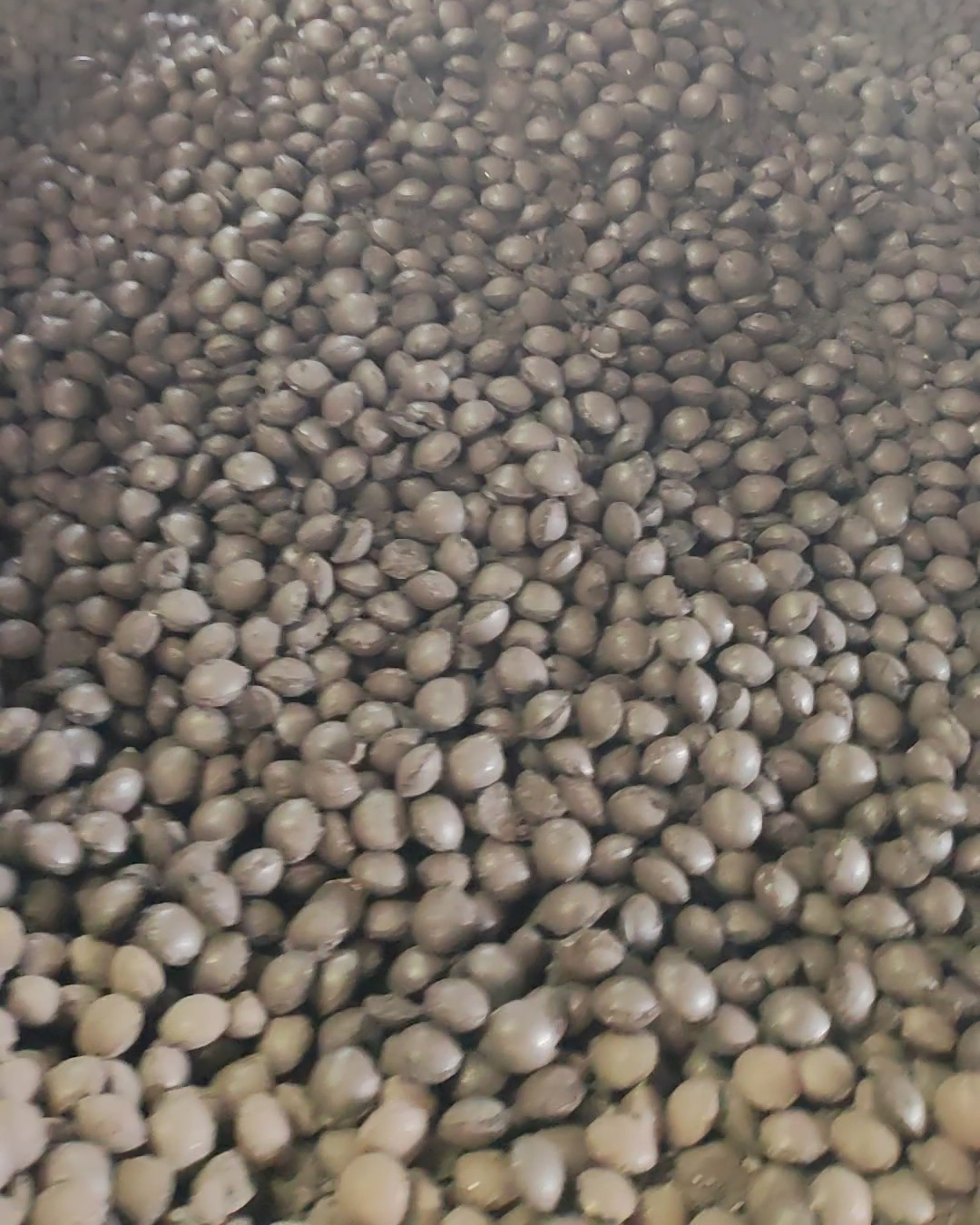 直接还原铁 DRI 球团用什么粘合剂？？？？？？？？